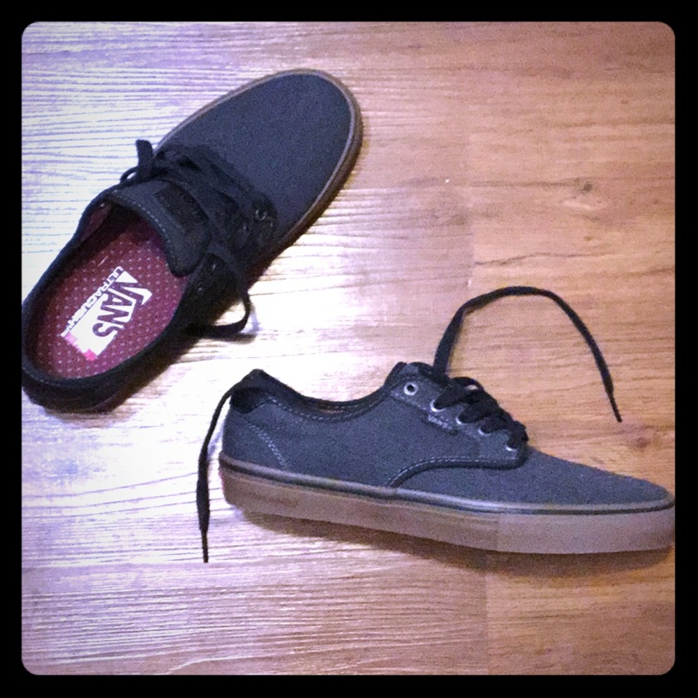 Vans skateboarding shoes
